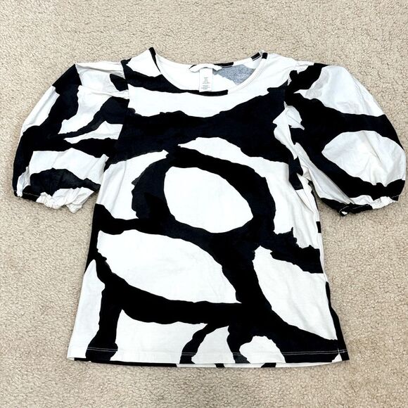 H&M Tops - H&M Black and White Pattern Puff Short Sleeves Top Blouse T-shirt Sz S